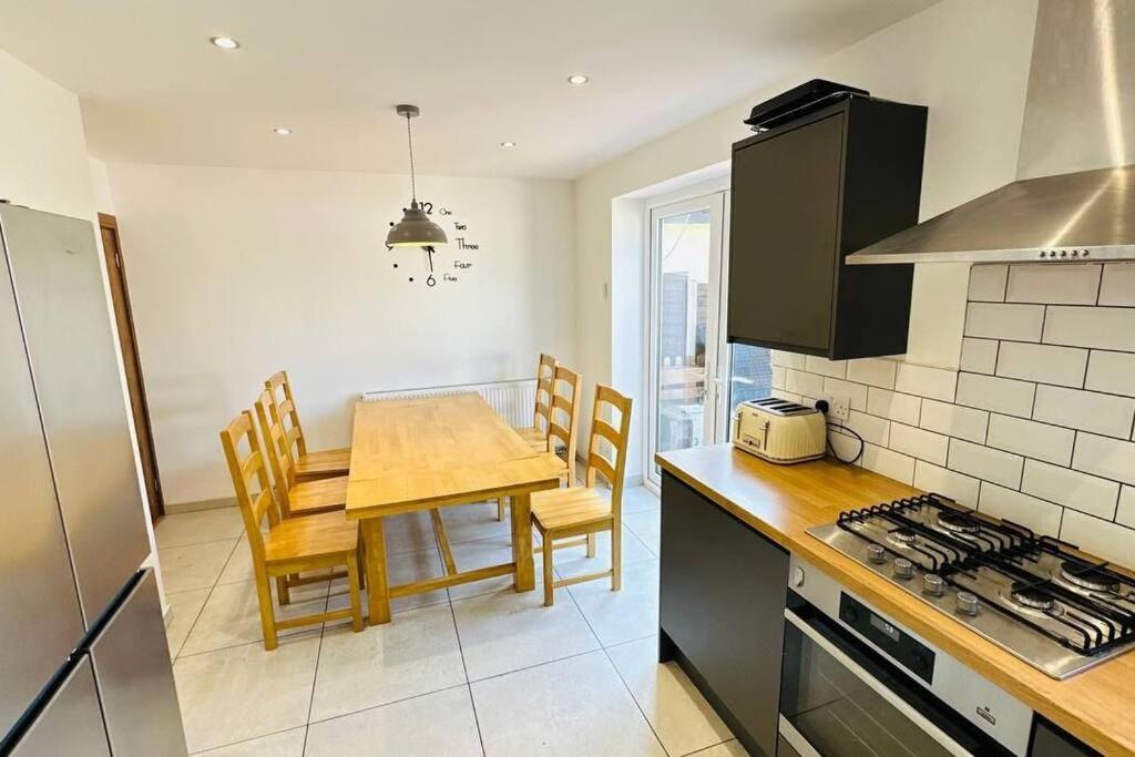 Stunning 3 Bed House Sleeps6 Βίλα Νότιγχαμ Εξωτερικό φωτογραφία